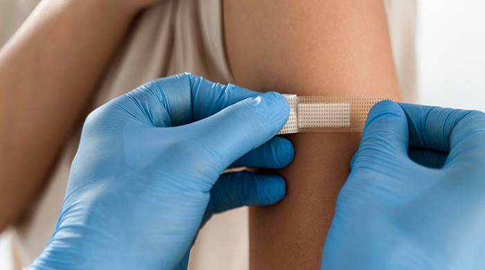 Campagna di vaccinazione Covid-19.
Medici: massima cautela!
Lo dice il Ministero della Salute. Finalmente!